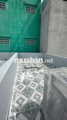 còn 1 căn nhà cuối ở Mã Lò,DT 38m2/ 3ty 05 , SHR,hẻm oto vào tân nhà