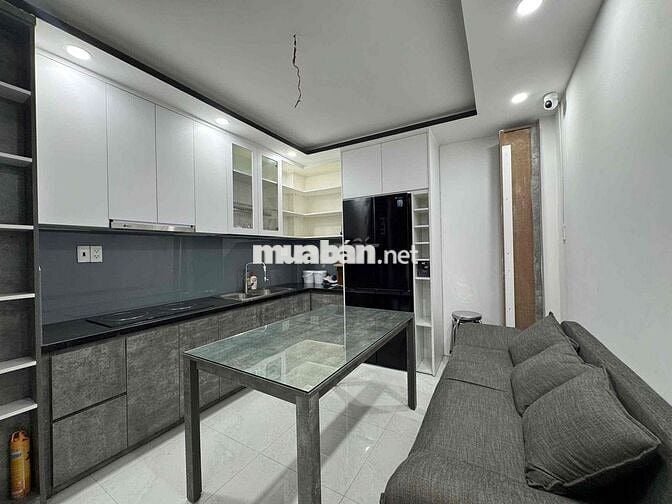 KHAI TRƯƠNG CHDV GIÁ TỪ 4X-5X GẦN ĐH UEH - CẦU VƯỢT 3/2