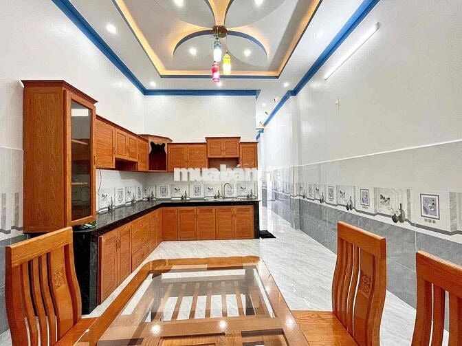BÁN NHÀ HOÀN CÔNG NGAY CHỢ  MỸ HẠNH NAM