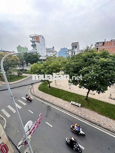 Phòng đẹp 28m², 2tr8/tháng – View công viên