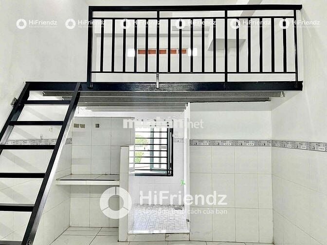HOTT!! PHÒNG TRỌ CÓ GÁC CAO 1M8 CỬA SỔ TRỜI CỰC THOÁNG GẦN AEON BTAN