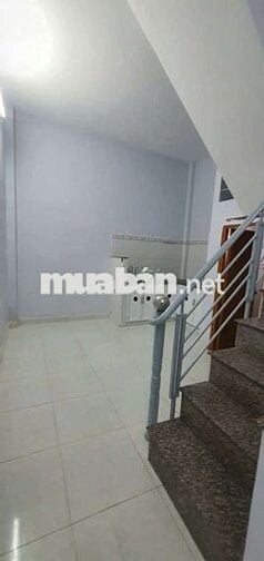 BÁN NHÀ 246 LÊ VĂN QUỚI 1 TRỆT 1 LẦU 4X8 GIÁ 3,9xTỶ TL