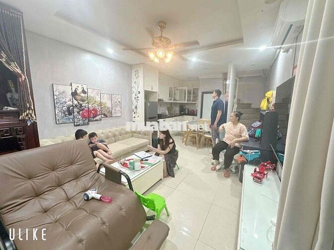 Bùi Xương Trạch Thanh Xuân Nhà đẹp giá tốt 32m 3T 2,63 tỷ 10m ra ôtô t