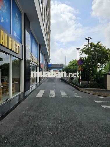 cho Thuê Shop house Tân Bình 15tr/th gần sân bay, Sky center mặt tiền