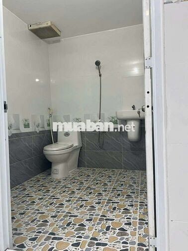 NHÀ 5X18M 160M2 TRÊN 2PN GIÁ TỐT