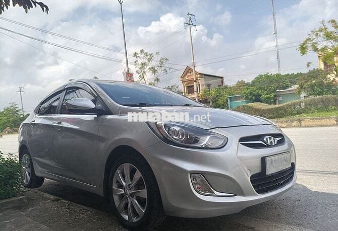 Hyundai Accent 2*** km