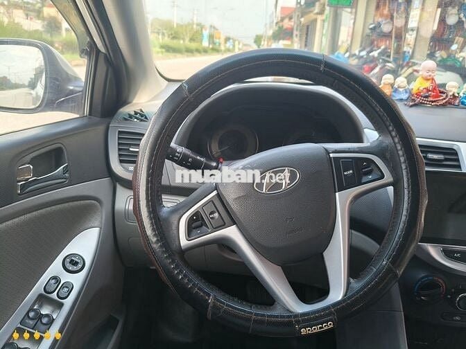 Hyundai Accent 2*** km