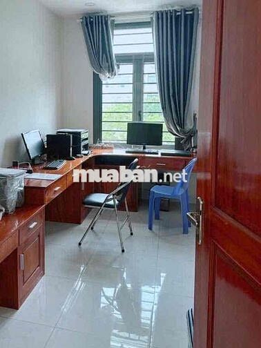 Chính chủ cần bán căn nhà phố KDC13E INTRSCO. (5x20m) - giá siêu hời