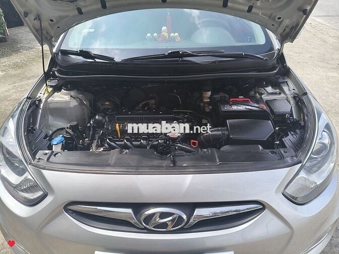 Hyundai Accent 2*** km