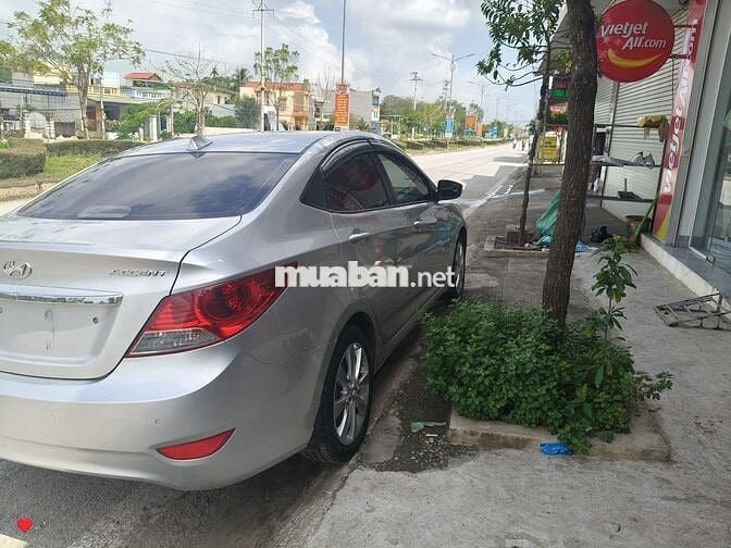 Hyundai Accent 2*** km