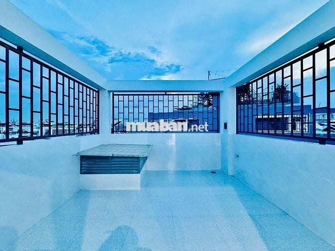 BÁN NHÀ MỚI CÓ THANG MÁY ĐƯỜNG 10M – LÊ ĐỨC THO – 4 LẦU FULL NT