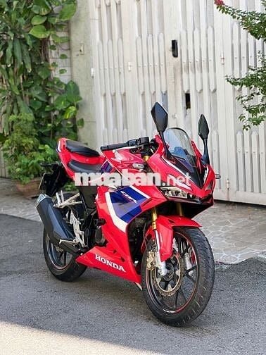 Cbr150r 12/2023  bs72