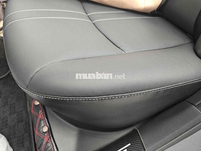 Mitsubishi Attrage 2021 CVT Premium - 26000 km