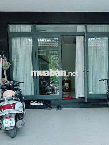 Chính chủ cần bán căn nhà phố KDC13E INTRSCO. (5x20m) - giá siêu hời