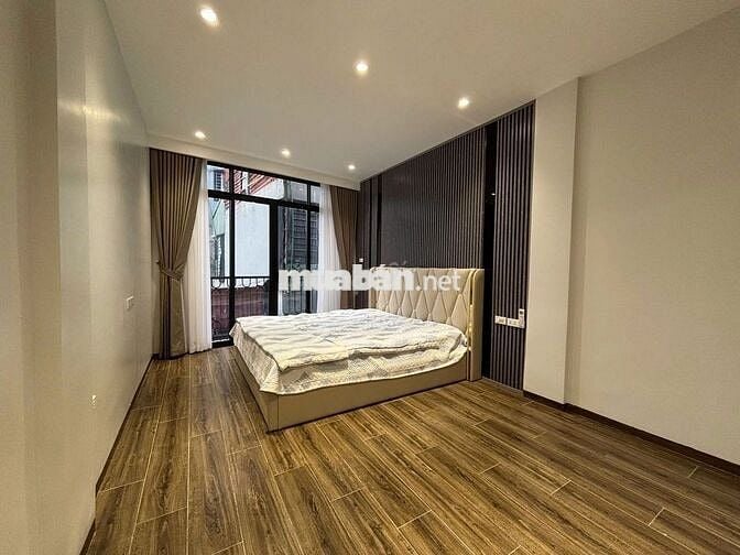 BÁN NHÀ 7 TẦNG NỘI THẤT 5💥 THANG MÁY TÔN ĐỨC THẮNG 42M², FULL NỘI THẤT