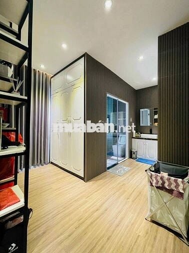 ✅️HẺM 8M - NGUYỄN VĂN TRỖI - 5 TẦNG, 5X16 - CHO THUÊ 50 TR/THÁNG