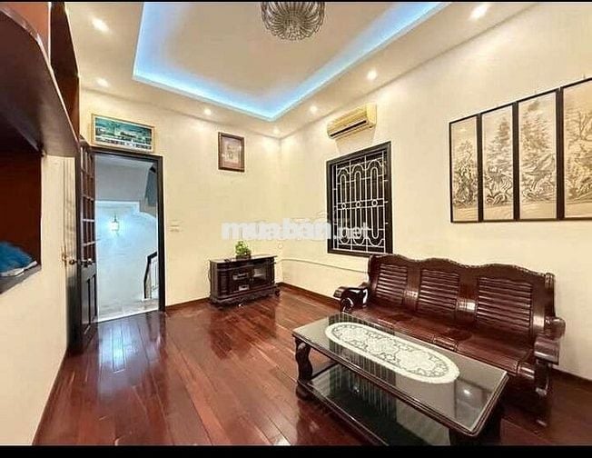 Tôi cần bán nhà 4tầng căn góc,mặt ngõ ô tô chánh đỗ Thái Thịnh.