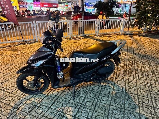 Bán tay ga 100cc Suzuki