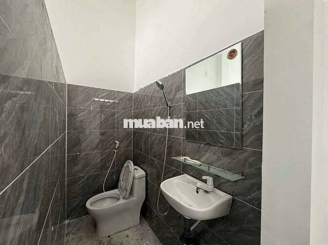 Cho Thuê Mặt Bằng 162/ Nguyễn Văn Khối, P.9, Gò Vấp. DT:4mx9m có gác