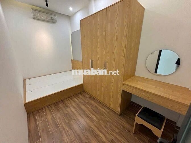 Nhà còn mới-dọn vào ở liền, căn Nguyễn Trọng Tuyển- Phú Nhuận. 34m2