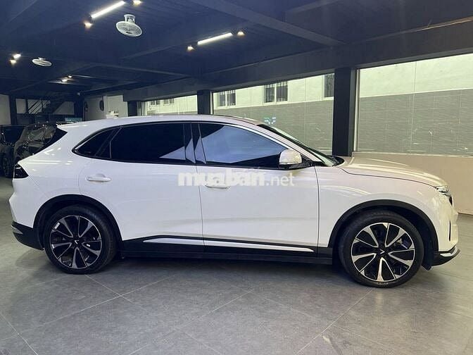 VinFast VF8 2023 Eco - 45000 km