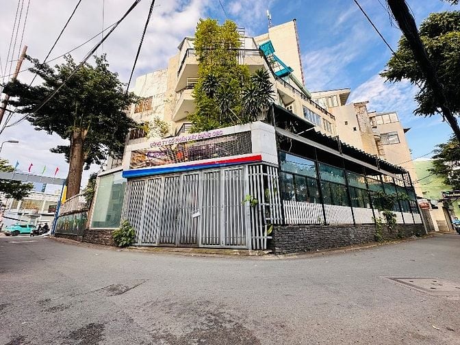 Ba mặt tiền khu Phan Xích Long 490m2 đất 15 x 35m rất hiếm bán giá rẻ