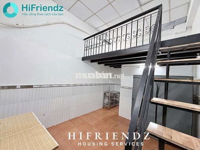 Phòng trọ duplex gác cao mét8 siêu rộng ở khu vực Bốn Xã