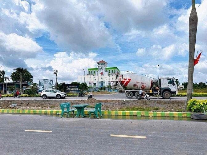 ĐẤT KDC AN NÔNG 5  cách TL824 50m