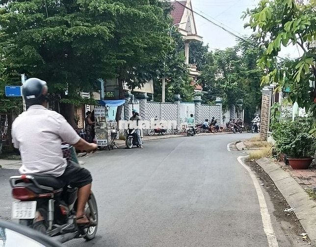 NHÀ MẶT TIỀN KINH DOANH BÀ ĐIỂM – HÓC MÔN