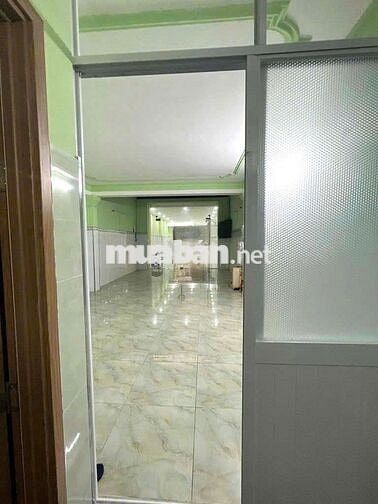 Cho Thuê Mặt Bằng Đường Trần Quốc Hoàn, Tân Bình ( 4.5x18m - MB Rộng )