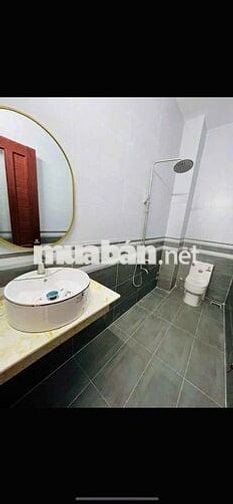 Cần cho thuê nhà HXH 118/4A Trần Quang Diệu P.14 Q.3