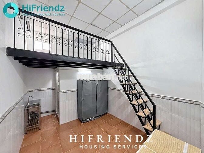 Phòng trọ duplex gác cao mét8 siêu rộng ở khu vực Bốn Xã
