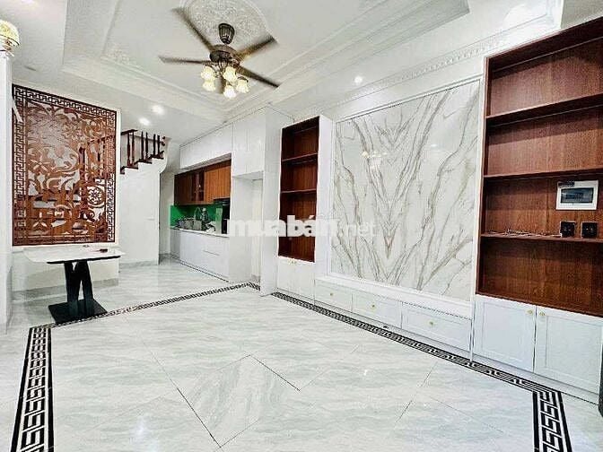 Nhà đẹp,tiện ích tại Phan Đình Giót,Hà Đông,5 tầng,44m chỉ 8 tỷ