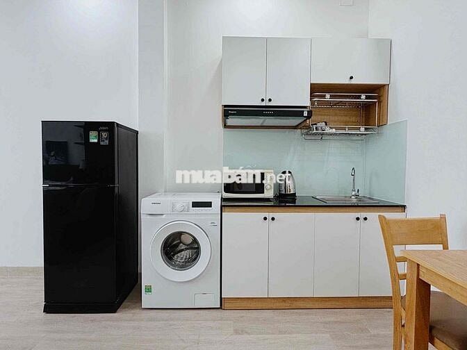 Cho Thuê Căn Hộ Full NT ở Lê Thị Riên,q1 máy giặc riêng bancong rộng