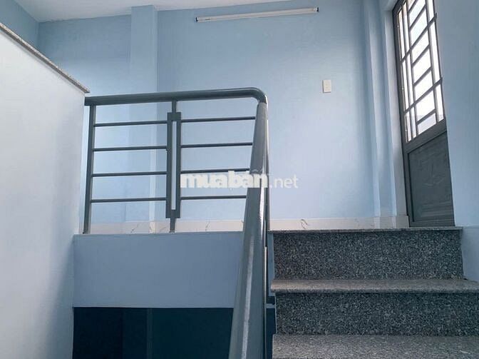 Cho Thuê nhà 80m2,1 lầu, hẻm rộng xe tải. 5tr/tháng. Cần giuộc - LA