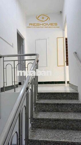Cho THUÊ nhà nguyên căn 1T1L ngang hơn 6 mét đường Lý Văn Sâm
