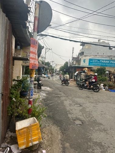 Chủ cần bán gấp nhà tặng 6 phòng trọ