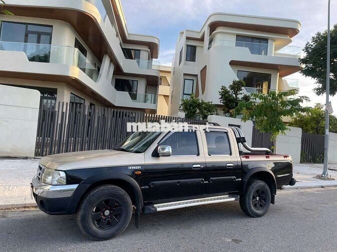 Bán Ford ranger đời 2004 2 cầu máy dầu xe đẹp