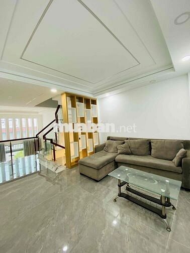 Bán nhà Phan Huy Ích, Hẻm xe hơi, 4 PN,gần 160m2 SD, Nhỉnh 5 Tỷ 5