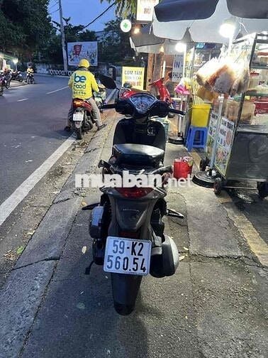 Xe tay ga Honda SH Mode đỏ đen đã qua sử dụng