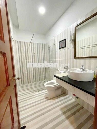 CHO THUÊ NHÀ MT ĐƯỜNG SỐ TÂN QUY QUẬN 7