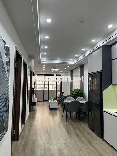 76 M- 4,3 TỶ- TRUNG TÂM LINH ĐÀM