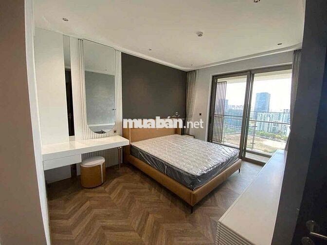 Bán Căn hộ 3 phòng Midtown Q.7, có sẵn HĐ thuê 63tr/tháng, view sông