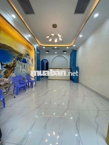 NHÀ ĐẸP SÂN BAY! - 50B Yên Thế, P.2, Q.Tân Bình - 4.5x20m - 5PN