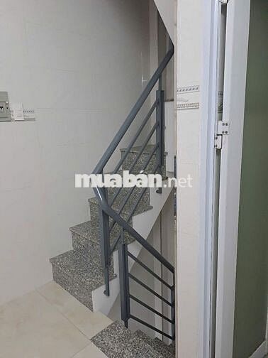 Cho thuê nhà nguyên căn mới đẹp 2 lầu 1 trệt