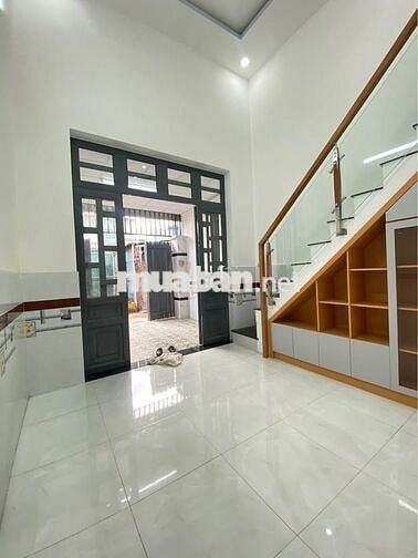 Nhà Đẹp, Xây Mới, Tỉnh Lộ 10, SHR, HXH, 1 tỷ 8 thương lượng !!!