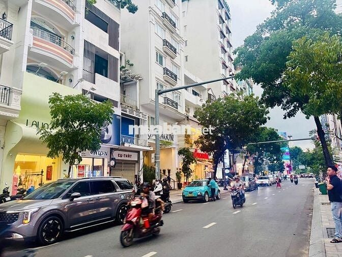 MT Lý Tự Trọng Quận 1 – 4x20m  trệt 1Lầu – giá 90tr/tháng – Vị trí đẹp