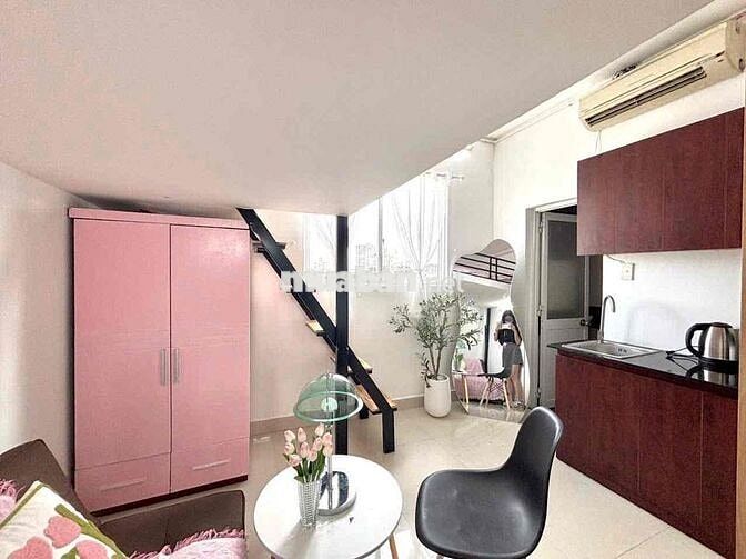 Cho Thuê Căn Hộ Duplex Ngay Vòng Xoay Cống Quỳnh tháng 10/2025