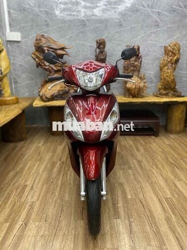 Vision đẹp, máy êm thì thầm bao vọt biển SG
