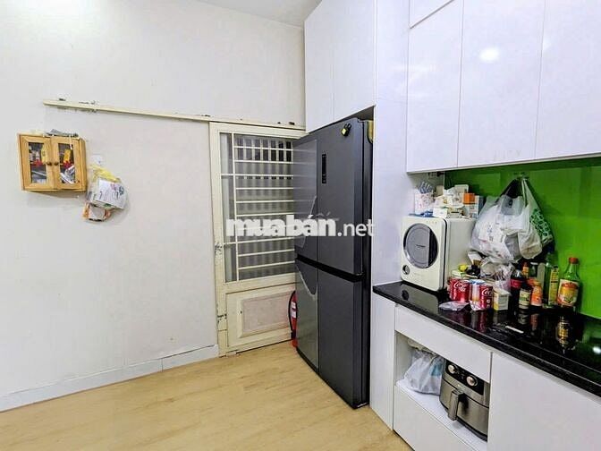 BÁN NHÀ ĐẸP QUẬN 10 - 2 TẦNG - 7.3 TỶ (TL) - HẺM ĐẸP SÁT MT, GẦN CMT8